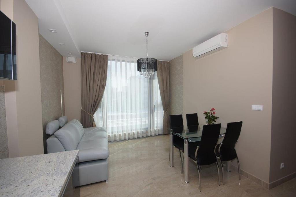 Appartement Triston Park Warschau